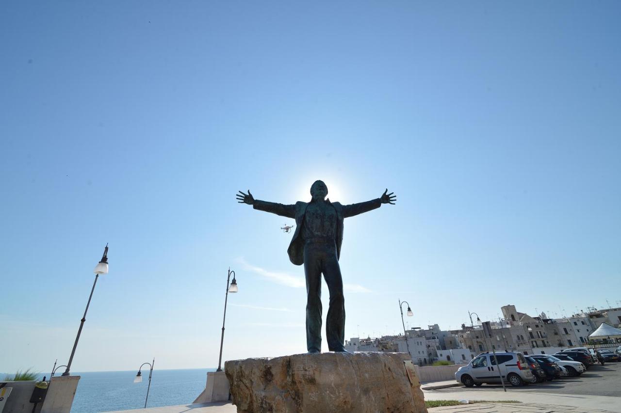Dimora Pascali Holiday - " Rooms & Relax " Polignano a Mare Bagian luar foto